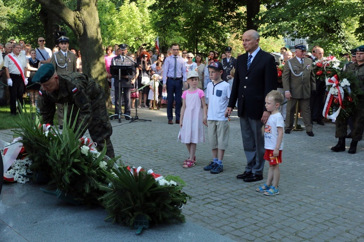 Obchody 73. rocznicy wybuchu powstania warszawskiego