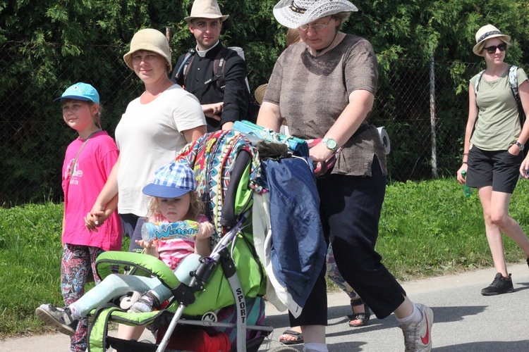 Z Trzebnicy w stronę Oleśnicy