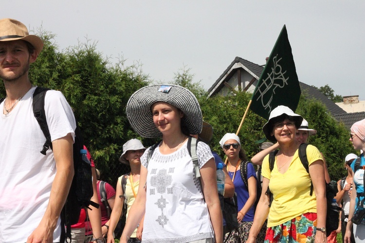 Z Trzebnicy w stronę Oleśnicy