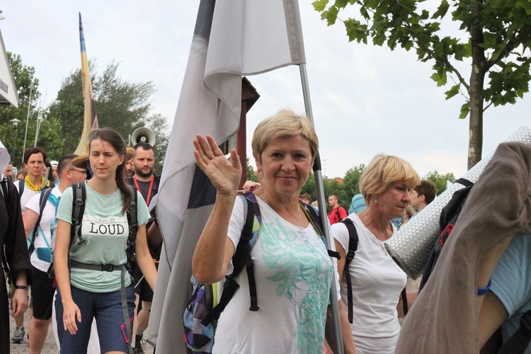 Z Trzebnicy w stronę Oleśnicy