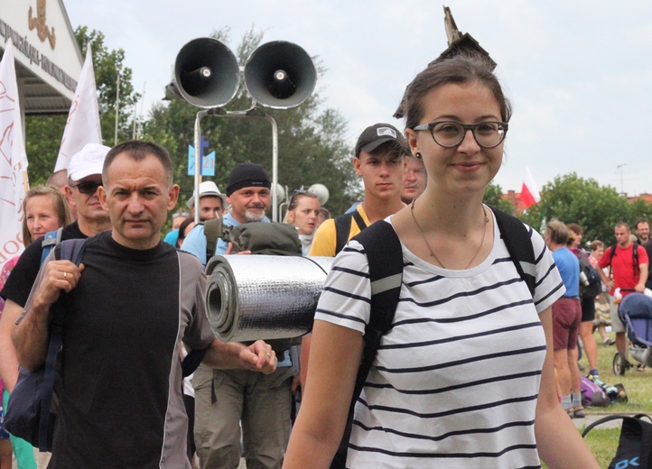 Z Trzebnicy w stronę Oleśnicy