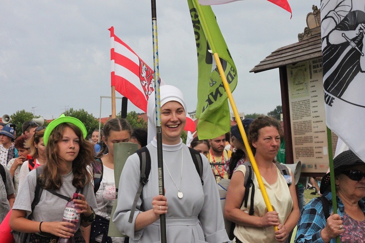 Z Trzebnicy w stronę Oleśnicy