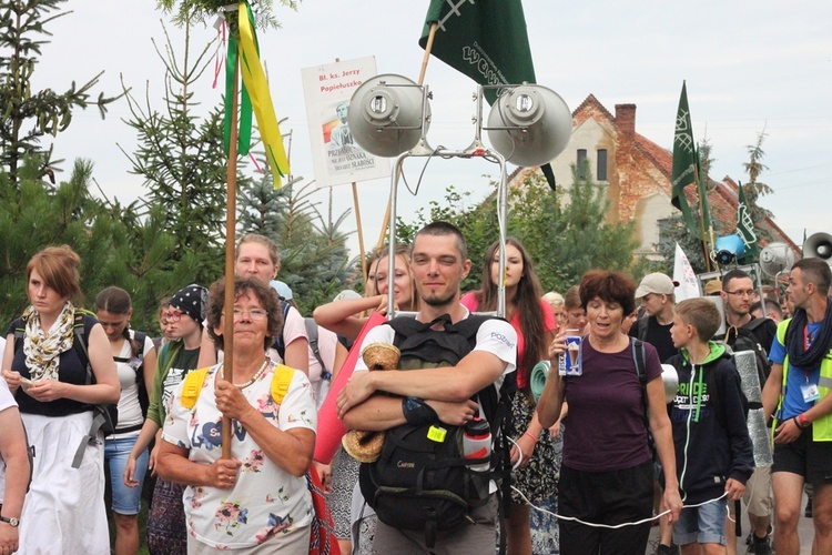 W okolicy Oleśnicy - przed i po