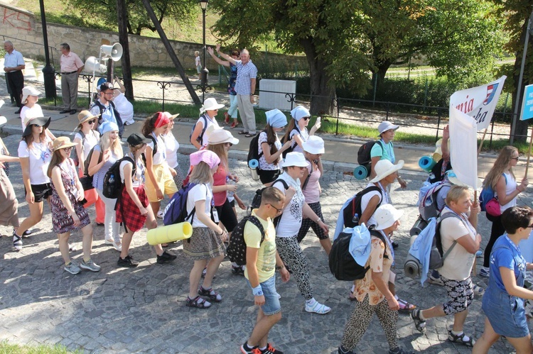 Z Sandomierza do Czarnej Madonny