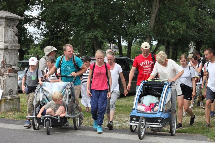 Z Karwińca do Namysłowa