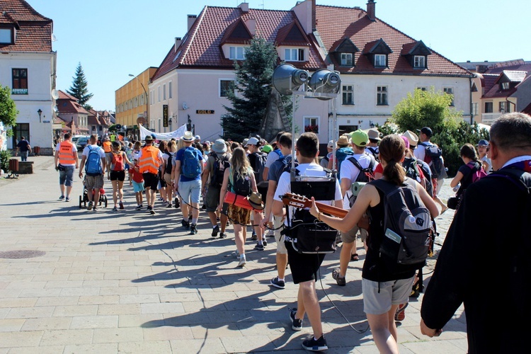 Wspólnota V w drodze na Jasną Górę - Myślenice