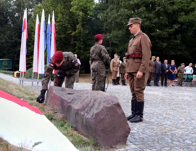 Capstrzyk przy kopcu Piłsudskiego