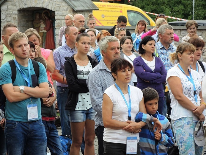 26. Piesza Pielgrzymka Bielsko-Żywiecka na Jasną Górę - Msza św. w Hałcnowie