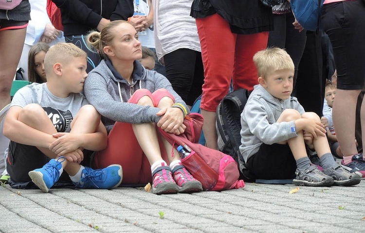 26. Piesza Pielgrzymka Bielsko-Żywiecka na Jasną Górę - Msza św. w Hałcnowie