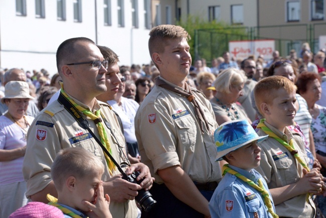 Wyruszyła pielgrzymka radomska na Jasną Górę