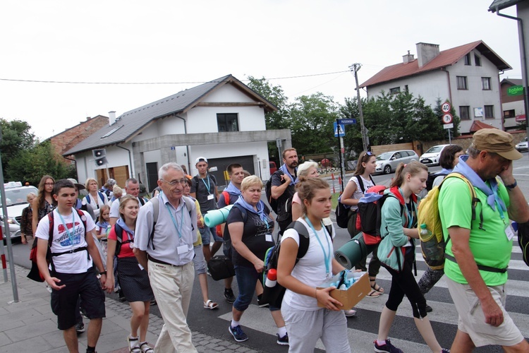 Piaski Nowe w drodze Jasna Górę