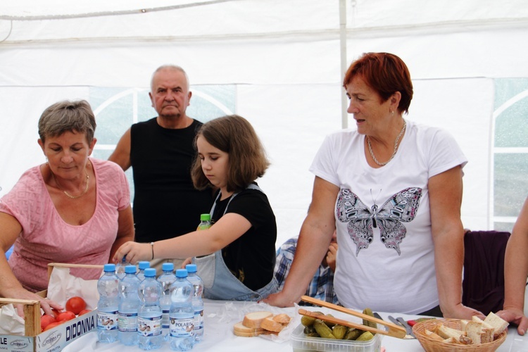 Piaski Nowe w drodze Jasna Górę