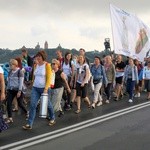 Wyjście pielgrzymki w obiektywie Jana Waćkowskiego