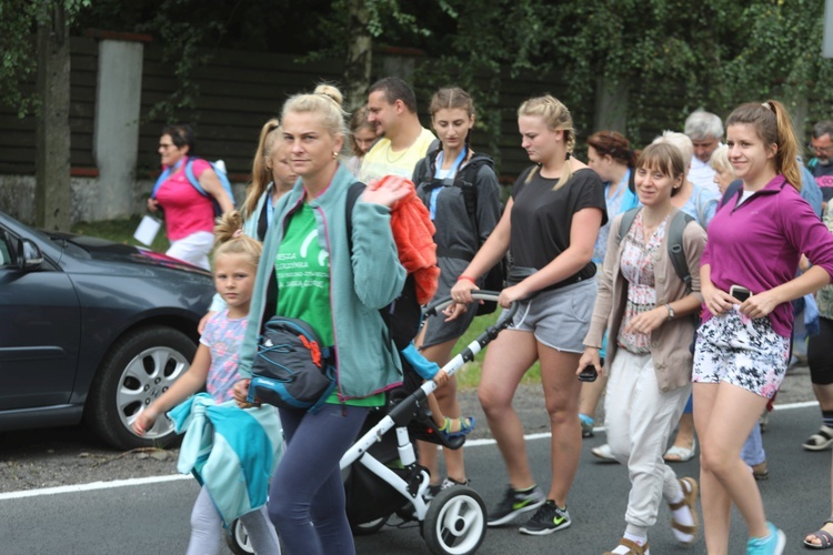 26. Pielgrzymka z Hałcnowa na Jasną Górę - 2017