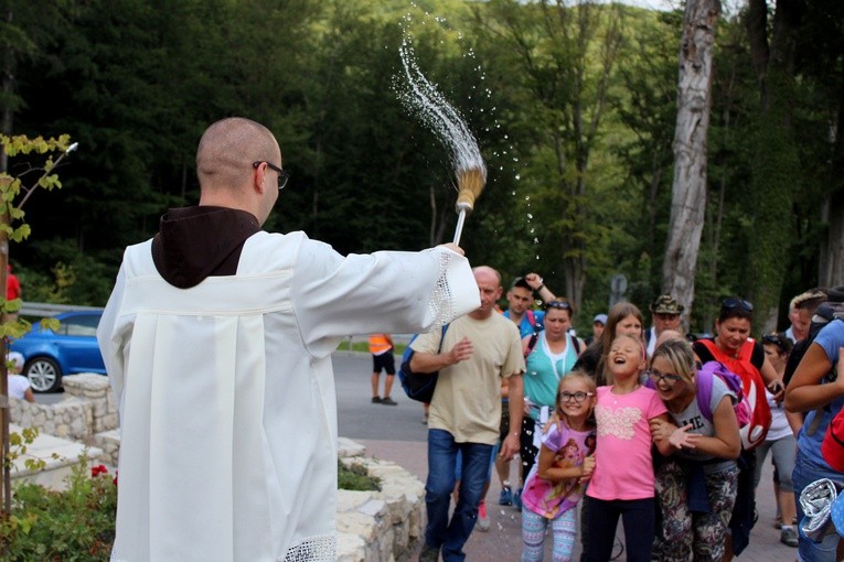 Pokrzepiające spojrzenie Maryi