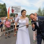 "Siedemnastki" w Lewiczynie. Pielgrzymkowy ślub