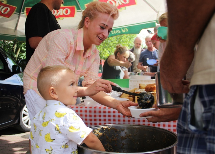 "Siedemnastki" w Lewiczynie. Pielgrzymkowy ślub