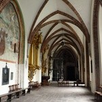 Renowacja krużganków u krakowskich franciszkanów
