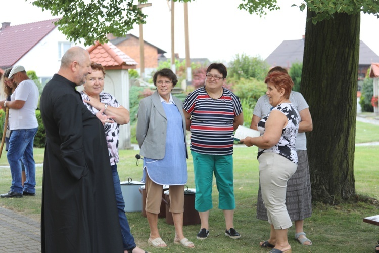 26. pielgrzymka z Hałcnowa na Jasną Górę - w Bielanach - 2017