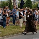 Kolumna opoczyńska w drodze na Jasną Górę