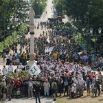 Wejście Pieszej Pielgrzymki Wrocławskiej na Jasną Górę cz.1