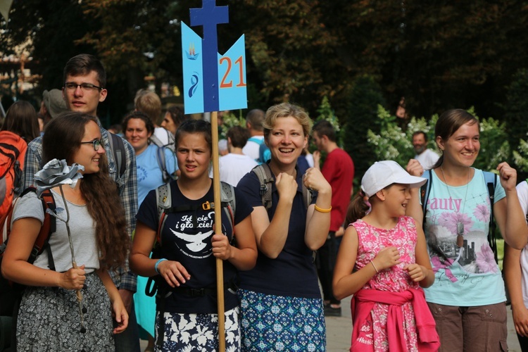 Wejście Pieszej Pielgrzymki Wrocławskiej na Jasną Górę cz.1