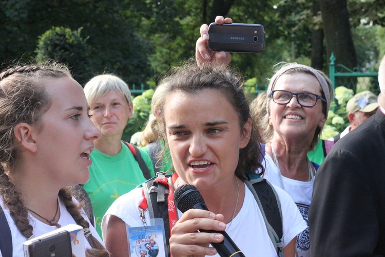 Wejście Pieszej Pielgrzymki Wrocławskiej na Jasną Górę cz. 3