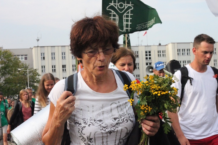 Wejście Pieszej Pielgrzymki Wrocławskiej na Jasną Górę cz. 2