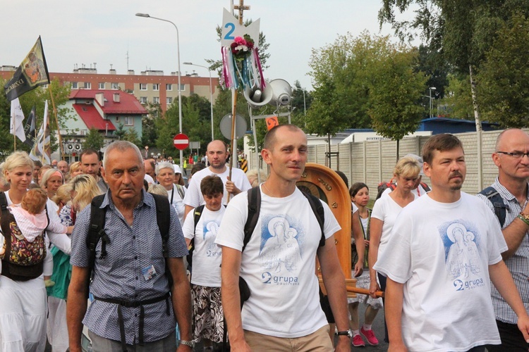 Wejście Pieszej Pielgrzymki Wrocławskiej na Jasną Górę cz. 2