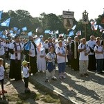 Prezentacja grup i Msza św. pod przewodnictwem bp. Ignacego Deca.