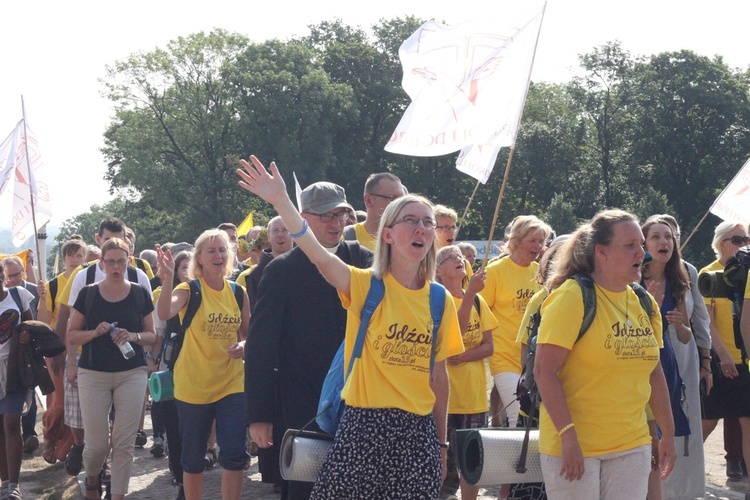 Wejście Pieszej Pielgrzymki Wrocławskiej na Jasną Górę cz. 5 