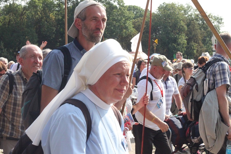 Wejście Pieszej Pielgrzymki Wrocławskiej na Jasną Górę cz. 5 