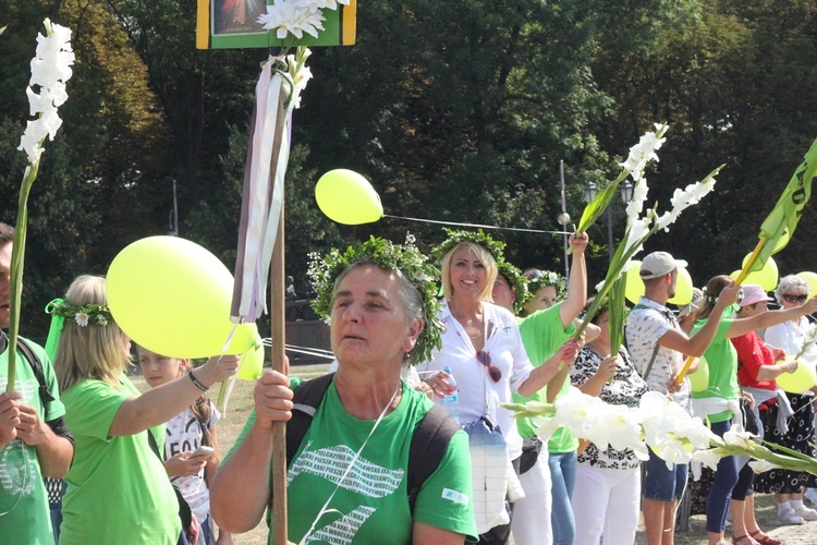 Wejście Pieszej Pielgrzymki Wrocławskiej na Jasną Górę cz. 5 