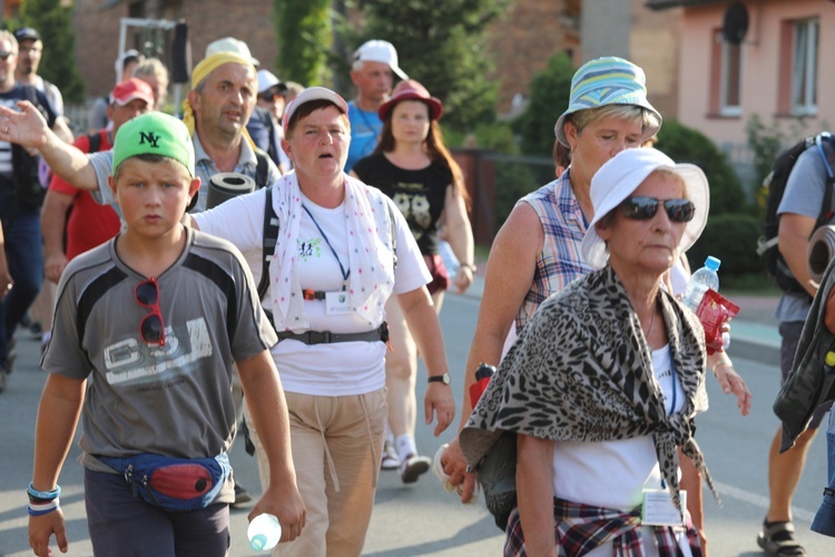 16. Czechowicka Pielgrzymka na Jasną Górę na trasie - 2017