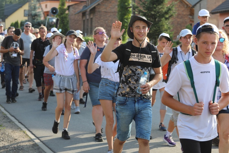 16. Czechowicka Pielgrzymka na Jasną Górę na trasie - 2017