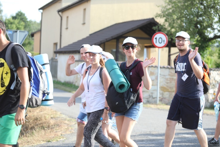 16. Czechowicka Pielgrzymka na Jasną Górę na trasie - 2017