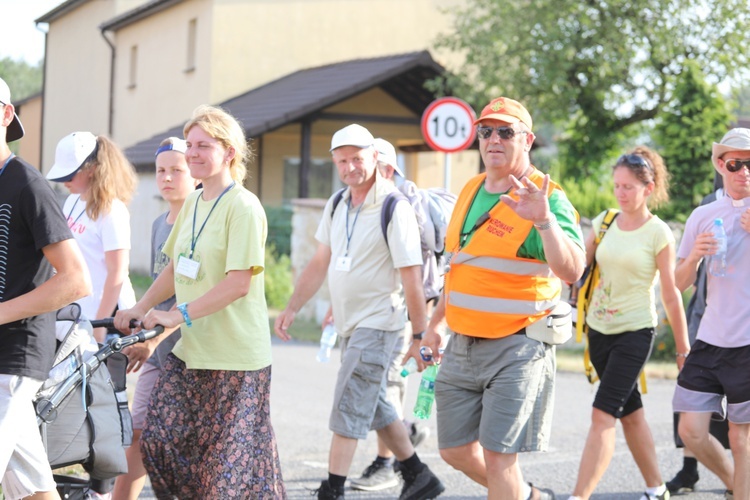 16. Czechowicka Pielgrzymka na Jasną Górę na trasie - 2017