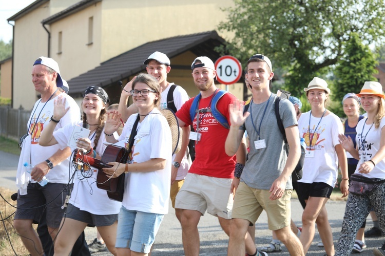 16. Czechowicka Pielgrzymka na Jasną Górę na trasie - 2017