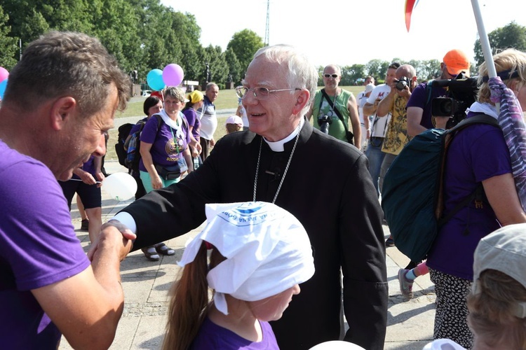 Piesza Pielgrzymka Krakowska wchodzi na Jasną Górę