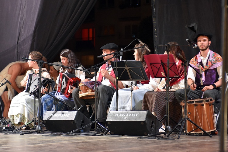 Koncert inauguracyjny 26. Międzynarodowego Festiwalu Folkloru w Strzegomiu