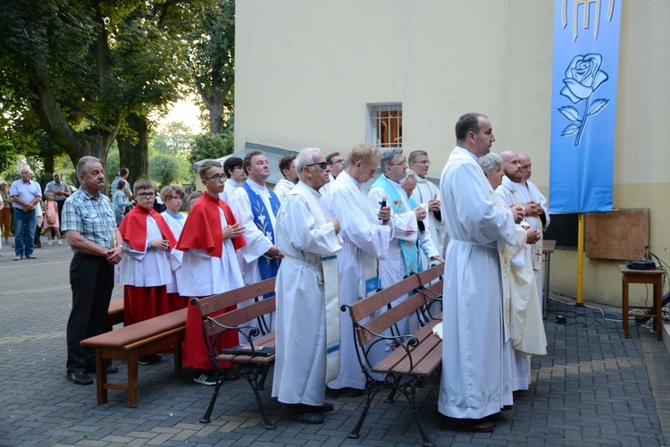 Uroczystości w sanktuarium Matki Bożej Raciborskiej - cz. 1