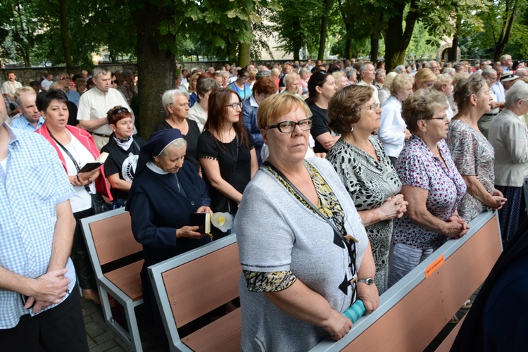 Uroczystości w sanktuarium Matki Bożej Raciborskiej - cz. 1