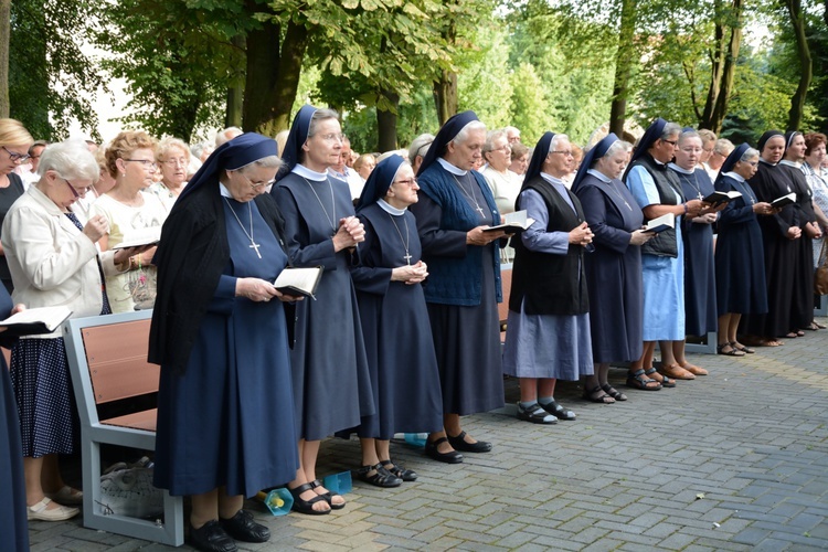 Uroczystości w sanktuarium Matki Bożej Raciborskiej - cz. 1