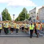 Pielgrzymka diecezji radomskiej - kolumny radomskie