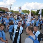 Pielgrzymka diecezji radomskiej - kolumny radomskie