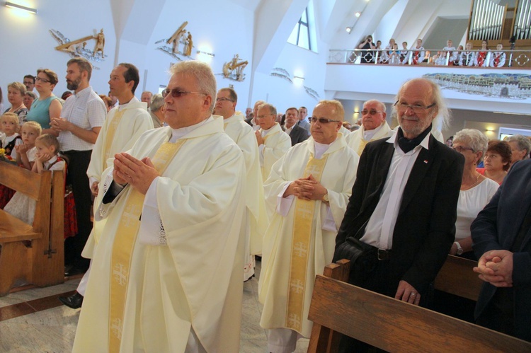 Poświęcenie kościoła w Woli Piskulinej