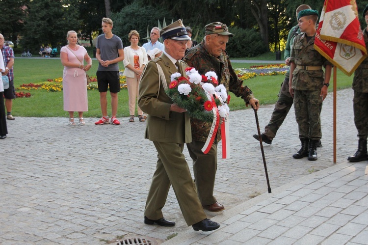 Uroczystości w Dzikowie