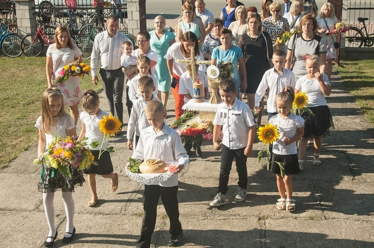 Dożynki parafialne w par. Wadowice Górne