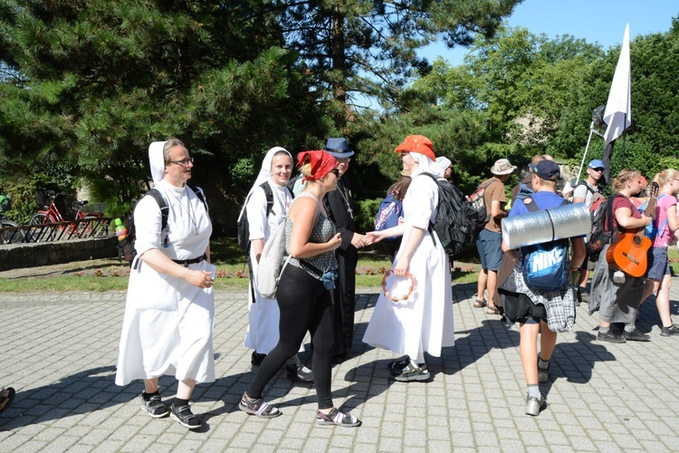 "Jedynki" wchodzą do Strzelec