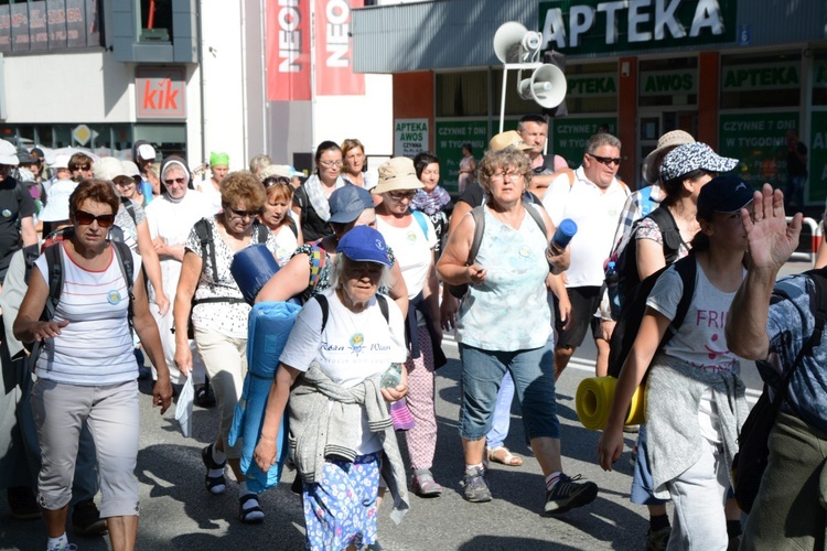 "Jedynki" wchodzą do Strzelec